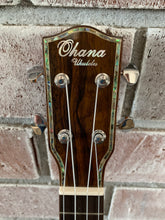Load image into Gallery viewer, Ohana Pineapple Soprano Uke, Spruce