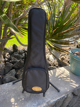 Load image into Gallery viewer, Leolani Soprano Uke, Mahogany